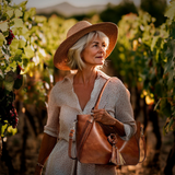 Lydia | Elegant and Timeless Shoulder Bag