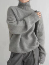 Amaya | Luxe Cashmere Turtleneck Sweater