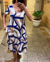 Delia - Elegant Dress with Geometric Pattern