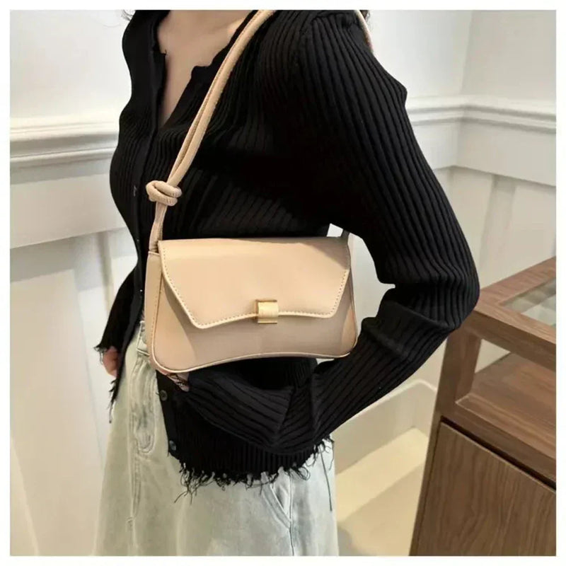 Daphne | Crossbody Bag with Vintage Charm