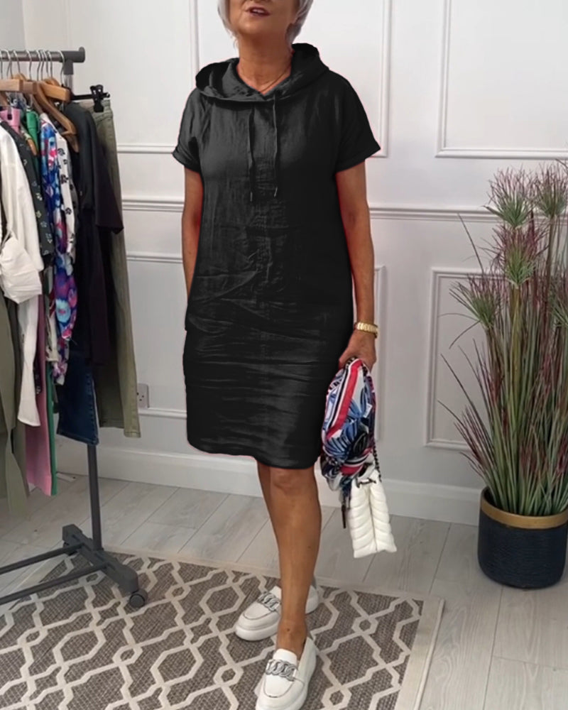 Astrid - Short-Sleeved Casual Dress with Hood