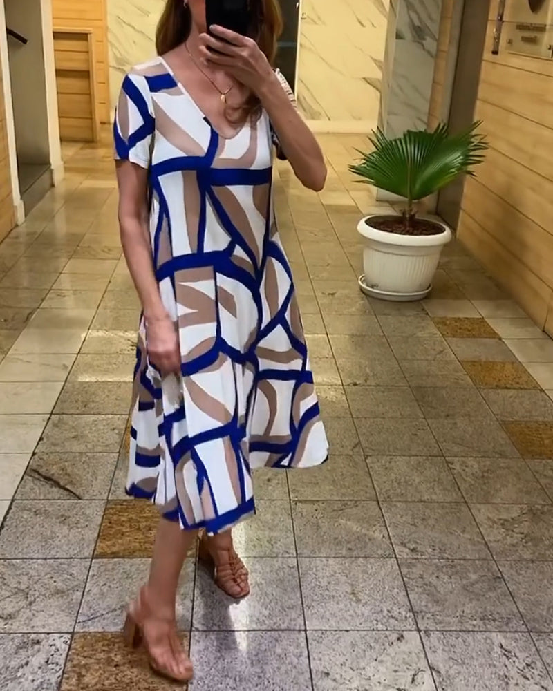 Delia - Elegant Dress with Geometric Pattern