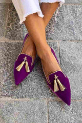 LOAFER WITH ELEGANT TASSELS