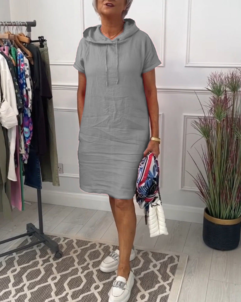 Astrid - Short-Sleeved Casual Dress with Hood
