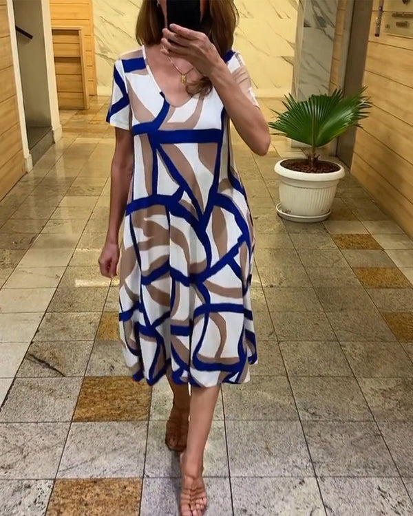 Delia - Elegant Dress with Geometric Pattern
