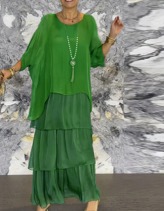 Alba™ | Loose Maxi Dress with Round Neckline