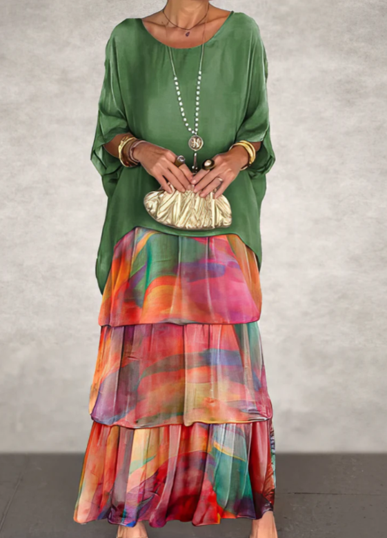 Alba™ | Loose Maxi Dress with Round Neckline