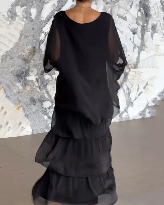 Alba™ | Loose Maxi Dress with Round Neckline