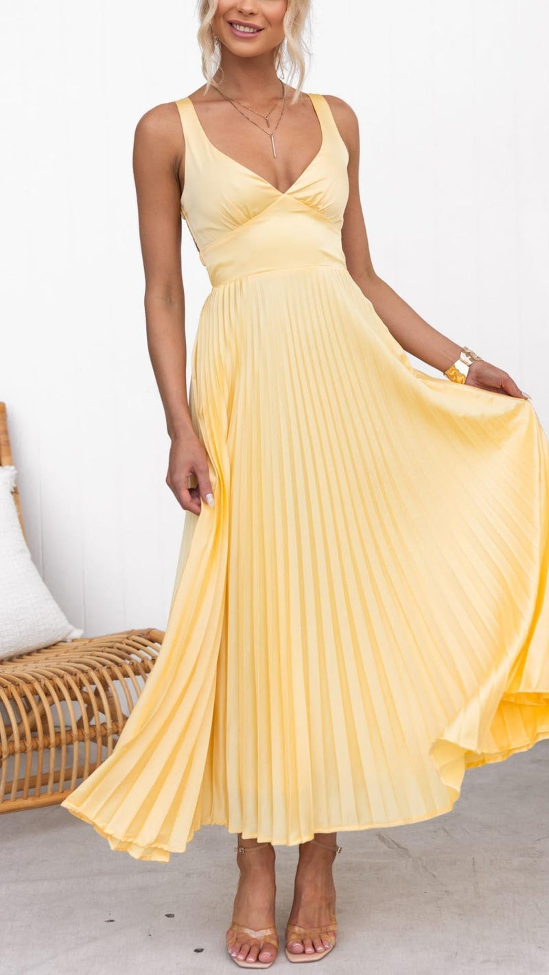 Anette - Yellow Pleated V-Neck Dress