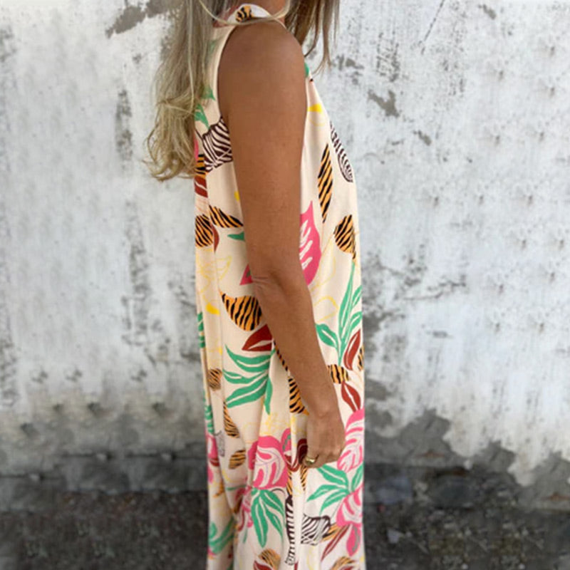 YLVA MAXI DRESS WITH V-NECK